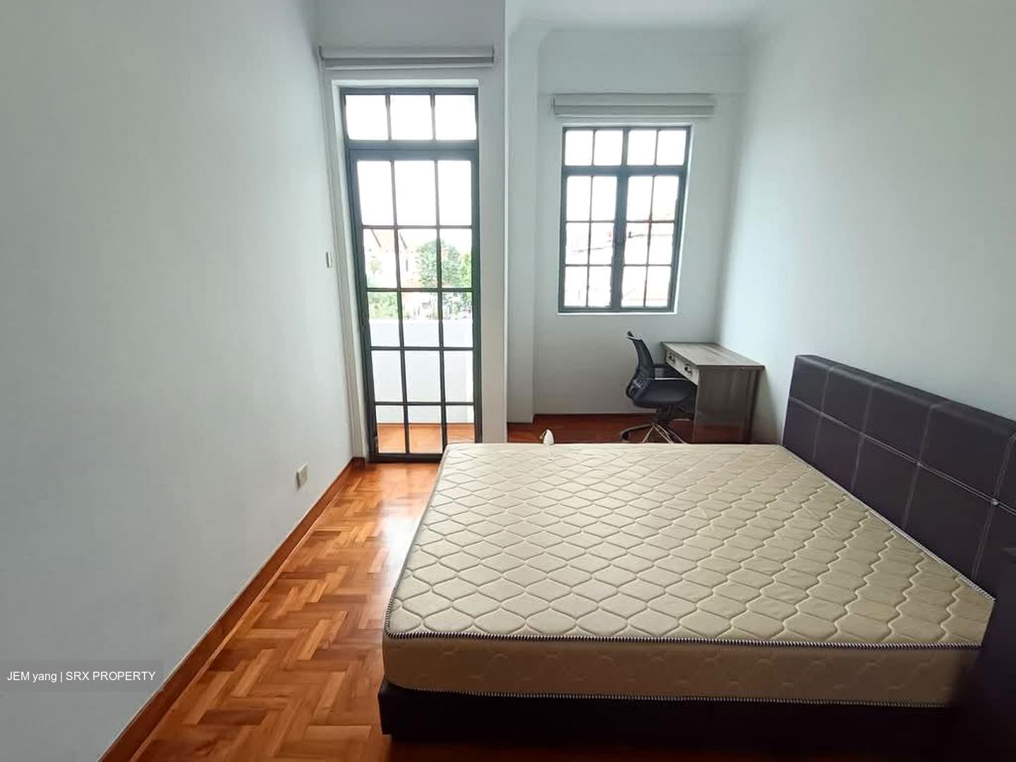 Westville (D22), Terrace #572995791
